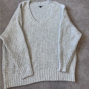 American Eagle Outfitters Cream V-Neck Sweater